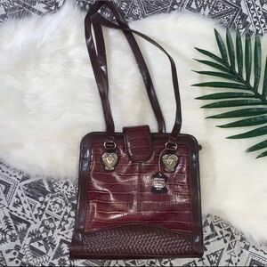 New! Marlo Leather handbag w/hearts details